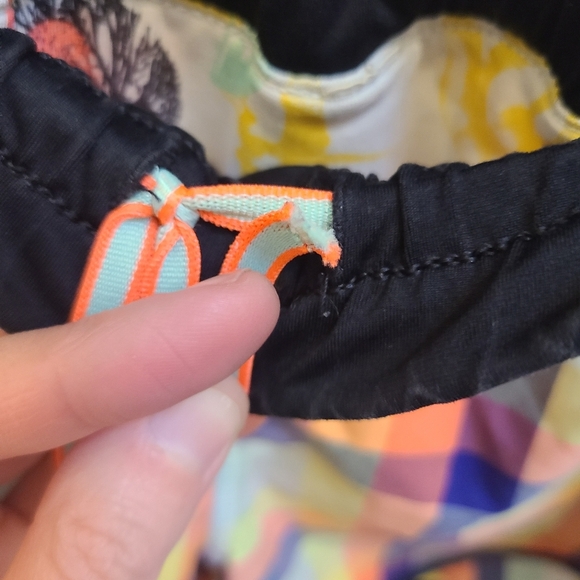 Lululemon Seawheeze 2013 Entry Speed Short - Plaid - Size S - Picture 4 of 14